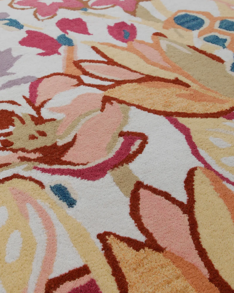Blütenwiese in Creme - Handtuft Wolle 160 x 230 cm