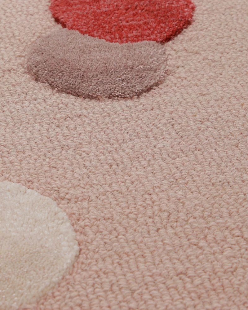Konfetti auf Blush - Handtuft Wolle 160 x 230 cm