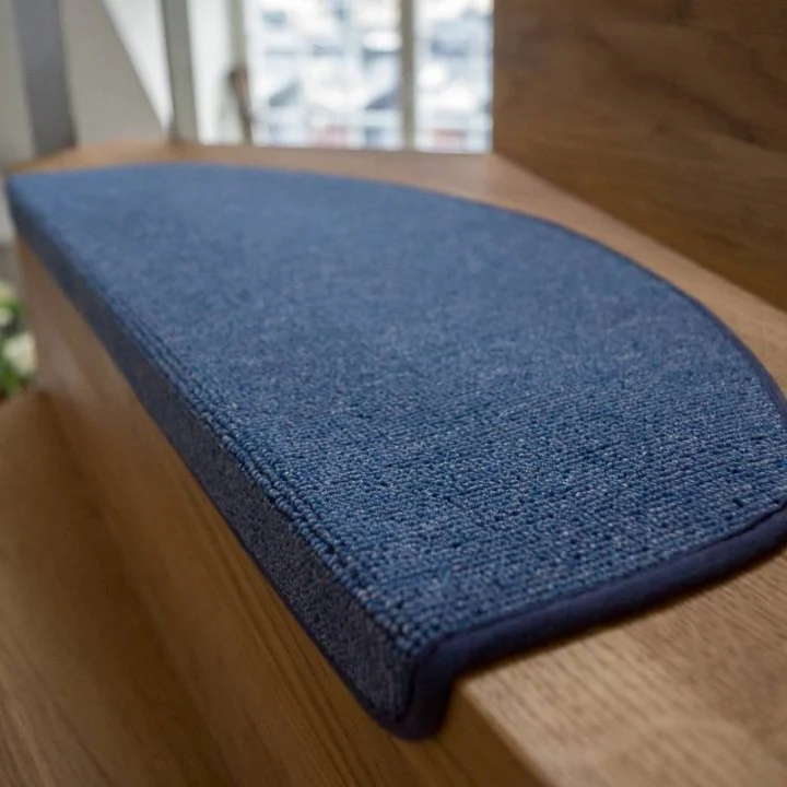 Campus Step Blau