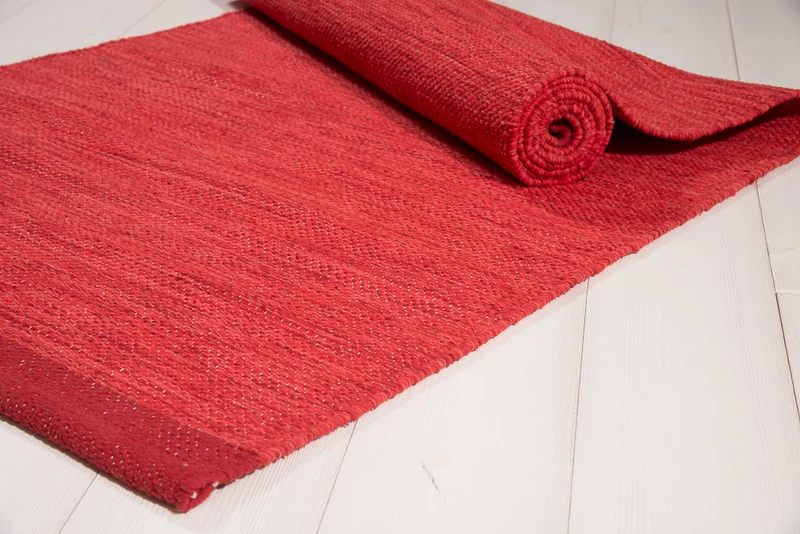 Heby Red
