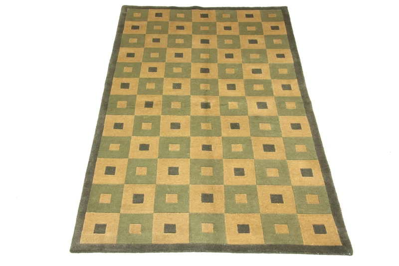 Nepal Teppich 155 x 245 cm - mehrfarbig