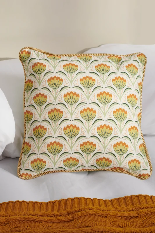 Nouveau Pillow