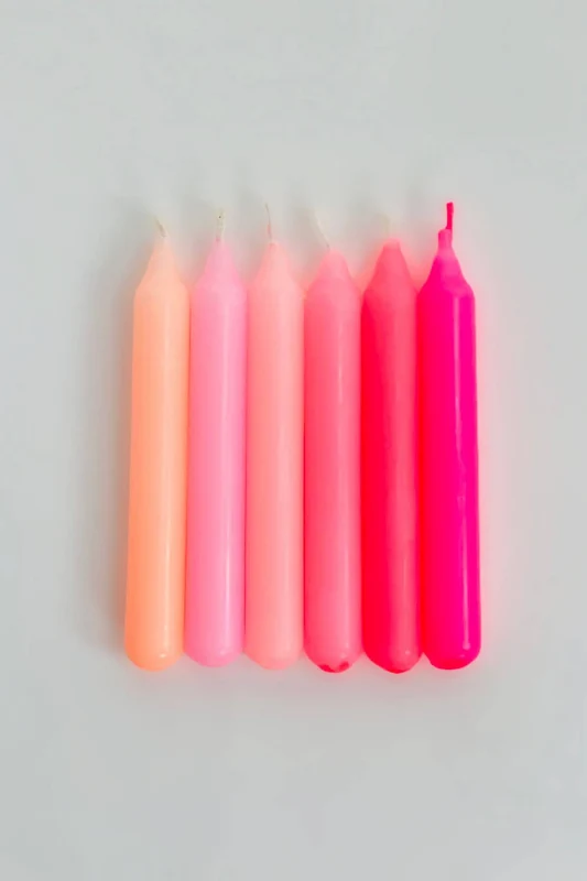 Mini Dip-Dye Konfetti Candles
